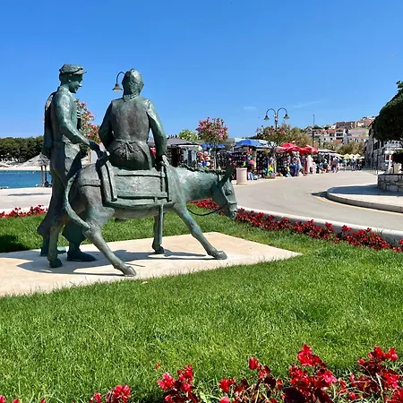 Glamping Tents - Camp Adriatic 홀리데이파크 2*