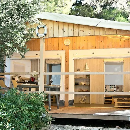 홀리데이파크 Glamping Tents - Camp Adriatic