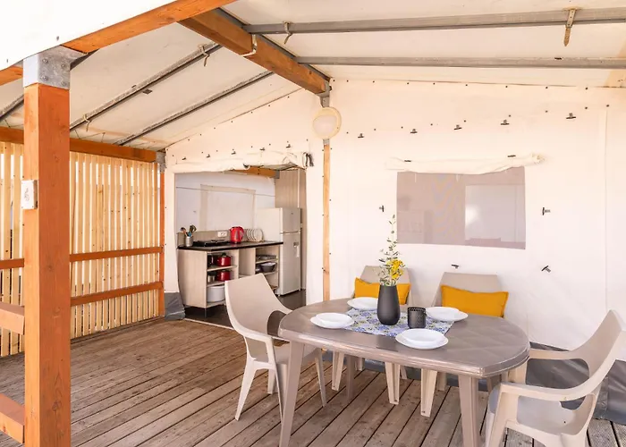 Kompleks wypoczynkowy Glamping Tents - Camp Adriatic